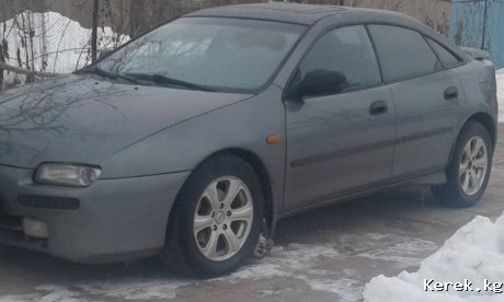 Срочно продаю автомашину Мазда 323F