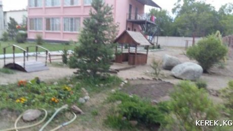 Продаю или меняю действующий минипансионат  на Иссык Куле