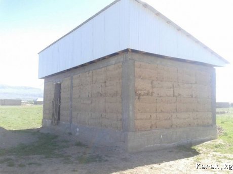 Продаю участок с времянкой