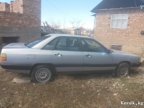Продаю авто АУДИ-100 1983 г.в. обьем -2,2