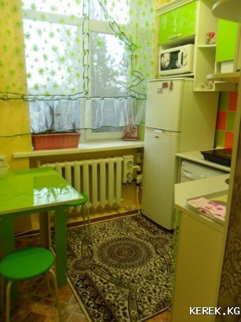 В центре г. Каракол продаю квартиру