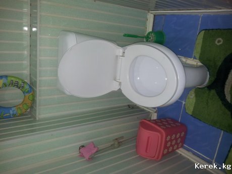 продаю 4-х комнатную квартиру