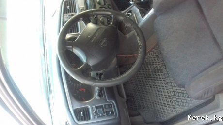 Продам Nissan primera
