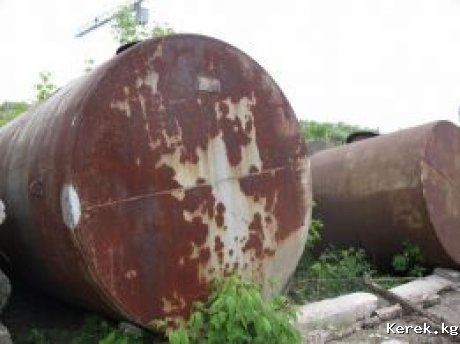 Продам металлическую ёмкость