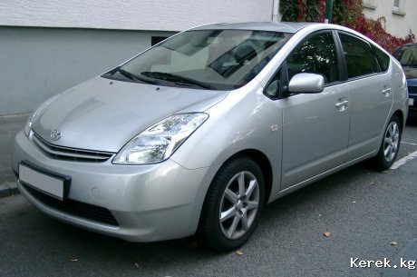 Продаю Тайота Приус