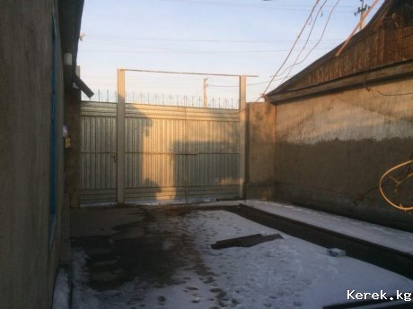 Продаётся дом в г.Каракол или меняю на квартиру.