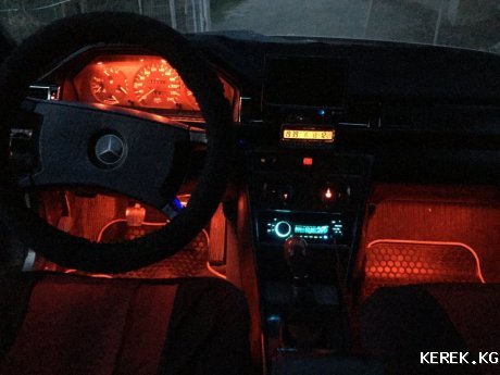 продается мерседес бенц 230