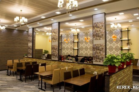Требуется повар-универсал