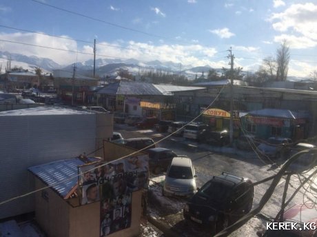 СРОЧНО Продается помещение на 2-этаже 45\м2 в центре г.Каракол 25,000$ т\у