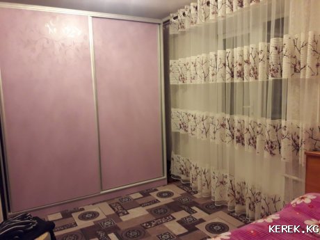Продаю 2х.ком квартиру.центр.3 этаж.