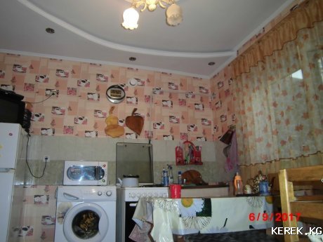 Продаются два дома на одном участке