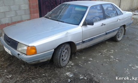 Audi 100