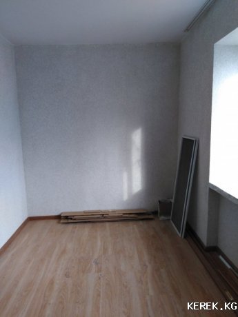 ПРОДАЮ СРОЧНО 2х комн.кв-ру в кирпичном доме в г.Каракол