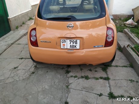 Nissan March 2002 года